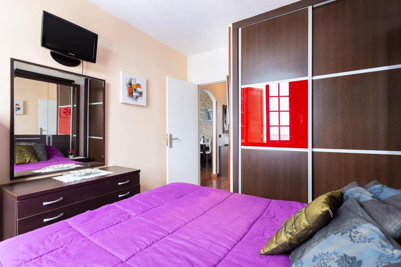 Apartamento En Primera Linea De Playa Con Aire Acondicionado Арона Екстериор снимка